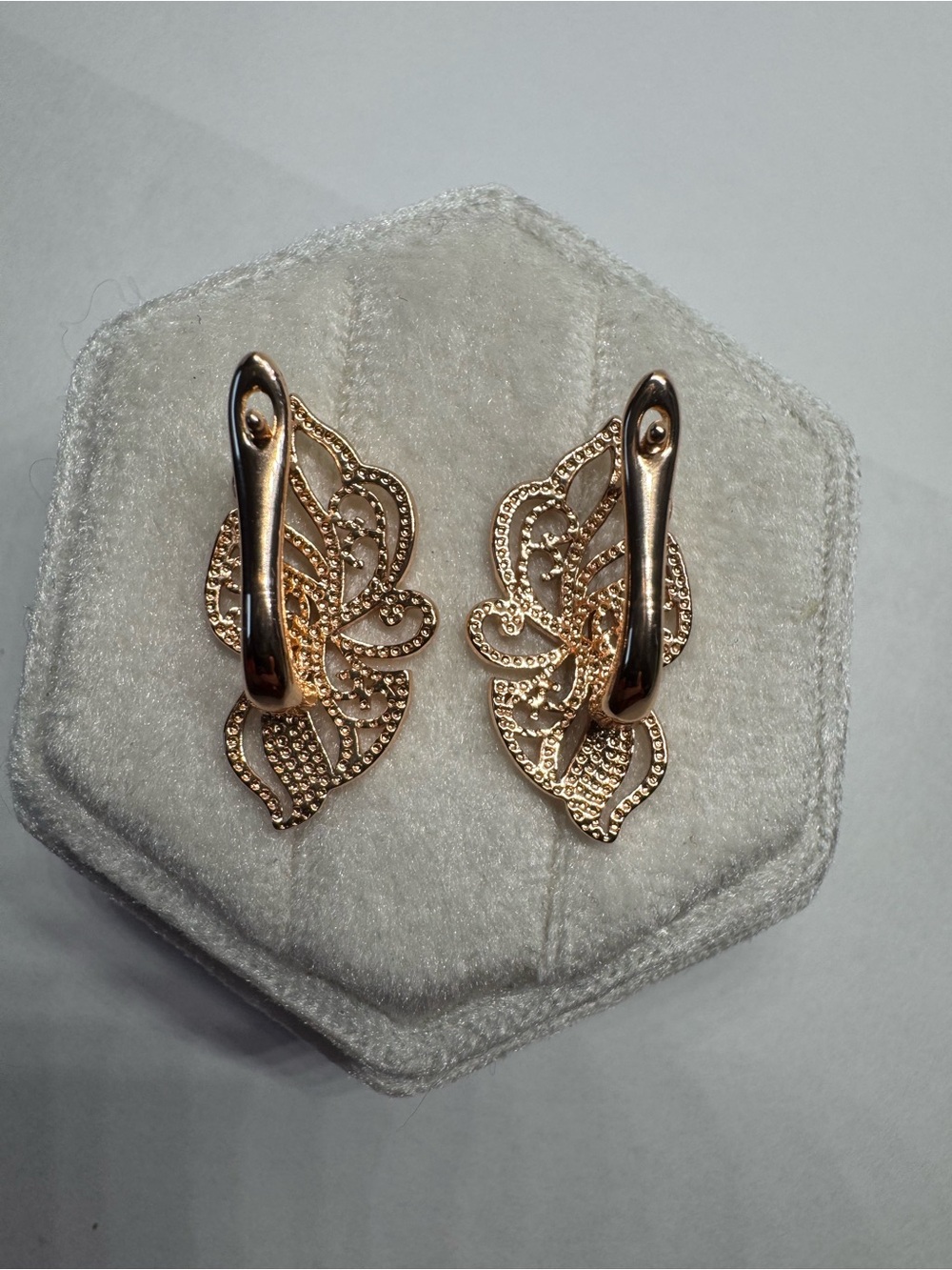 Vintage 14K 585 Rolled Gold Earrings | Not Solid Gold - Picture 8 of 13